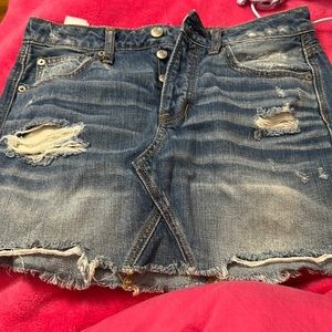 american eagle skirt. very comfortable